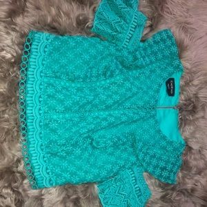 CUTE TURQUOISE BLOUSE